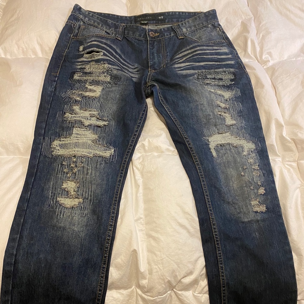 Men’s Distressed Slim Fit Decibel Jeans size 36/32